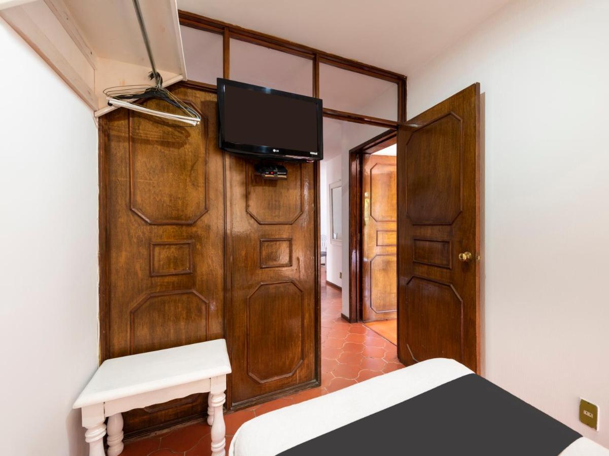 Suites Internacional Zapopan Exterior foto